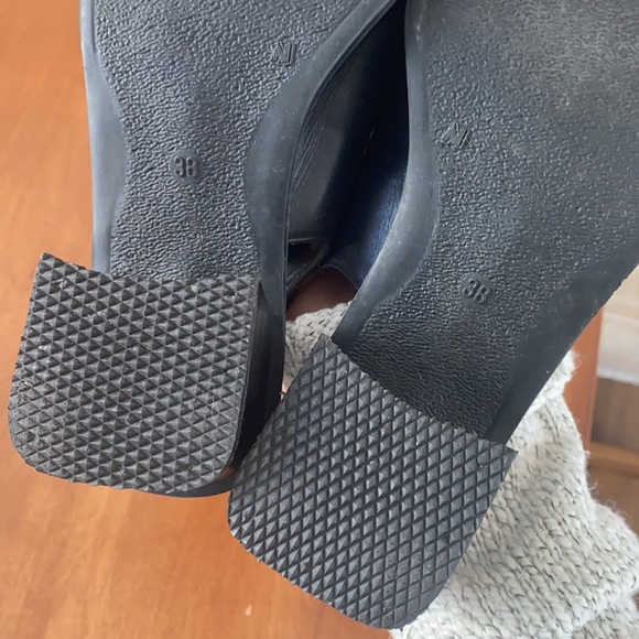 Vintage Womans chunky heels - Picture 4 of 5